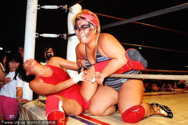 揭秘日本女子摔角 暴力 女優(yōu) 演繹娛樂肉搏