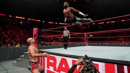 WWE摔小輝新聞禿狼拜倫科爾賓被內(nèi)定為今年的擂臺(tái)之王