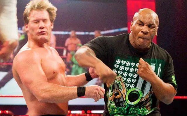 本周日,拳王泰森參加AEW!這次又有新的摔角手將被KO了?!