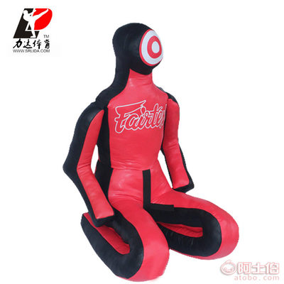 LD/力達(dá)廠家直銷拳擊訓(xùn)練摔跤假人 專業(yè)摔跤散打訓(xùn)練的理想選擇